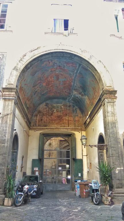 Diletto A Napoli Bed & Breakfast Exterior photo