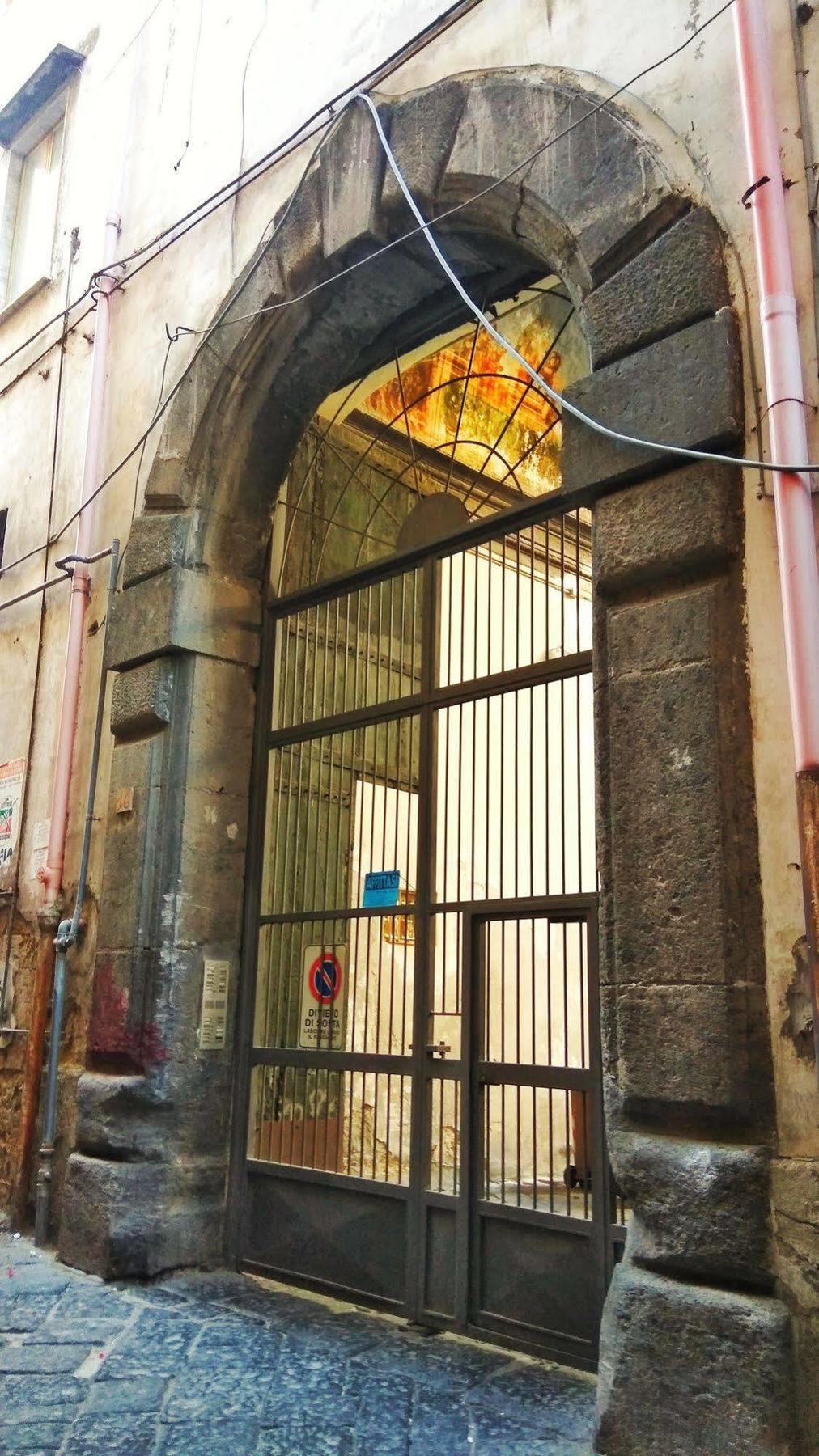 Diletto A Napoli Bed & Breakfast Exterior photo